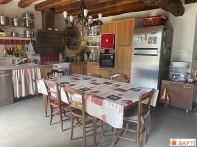 Maison - 150 m² - 5 pièces