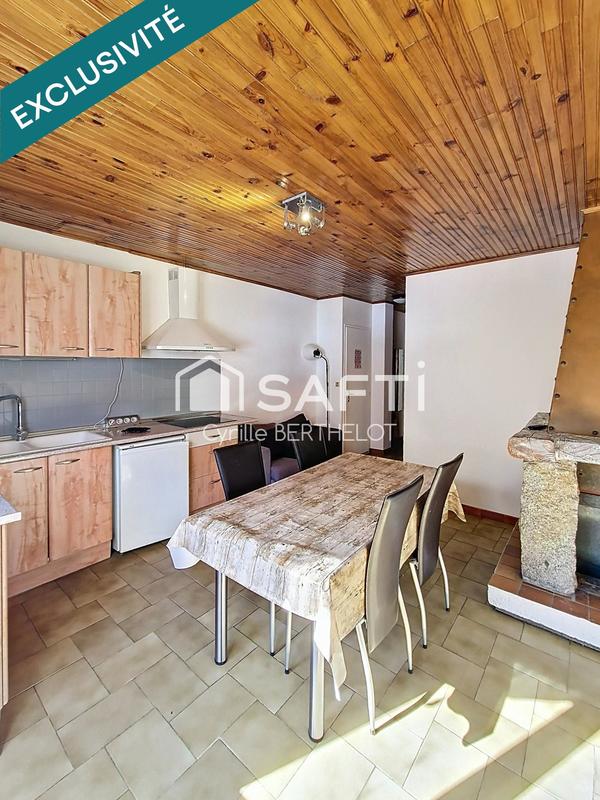 Appartement - 88 m² - 8 pièces
