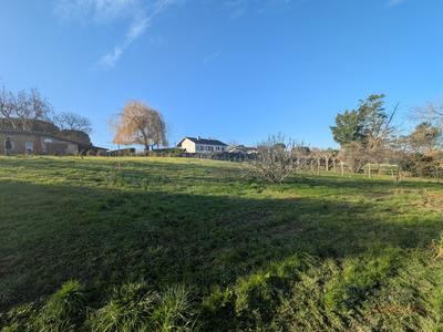 Terrain constructible - 800 m²