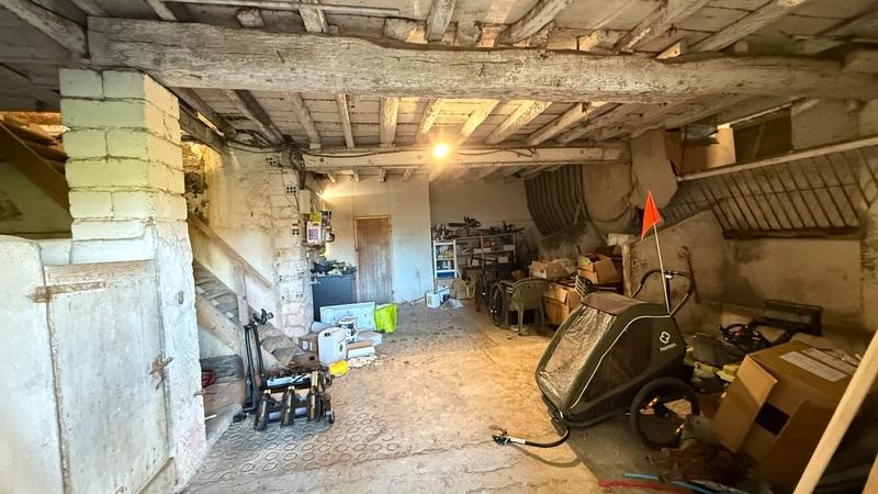 Maison - 250 m² - 7 pièces