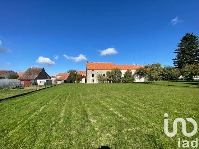 Maison - 245 m² - 9 pièces