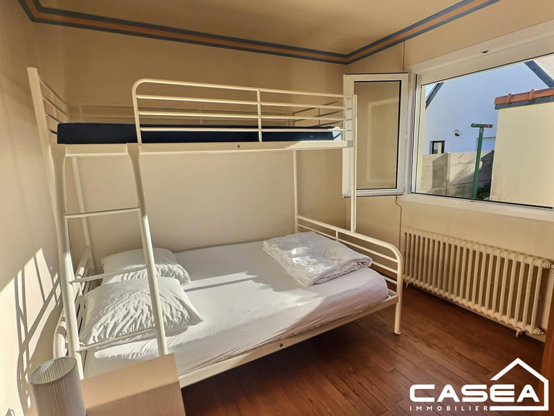 Maison traditionnelle - 82 m² - 4 pièces