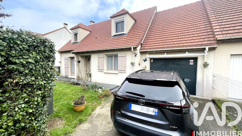 Maison - 108 m² - 6 pièces