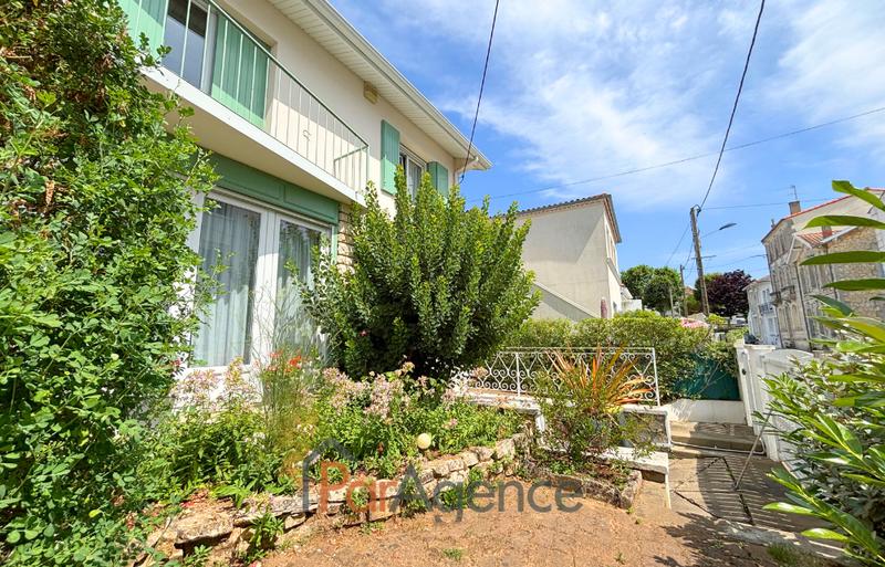 Maison - 103 m² - 5 pièces