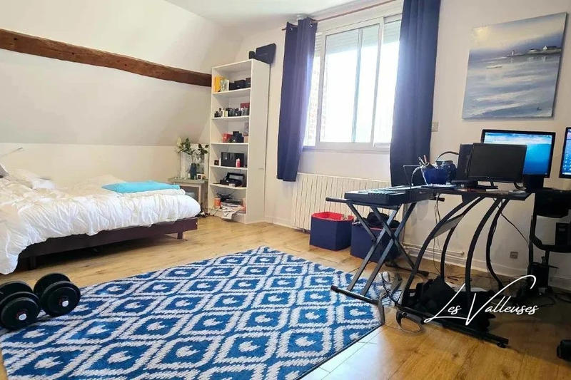 Maison - 190 m² - 5 pièces