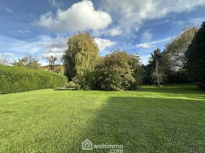 Maison - 255 m² - 8 pièces