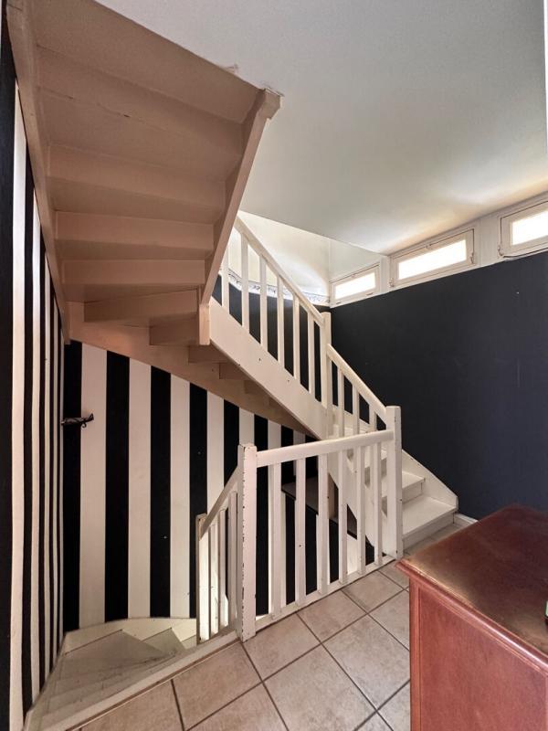 Maison - 85 m² - 5 pièces