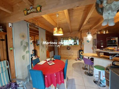 Maison - 133 m² - 6 pièces