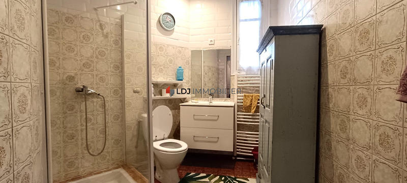 Maison - 161 m² - 6 pièces