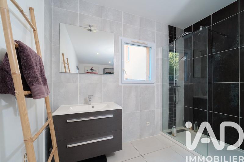 Maison de maîtres - 270 m² - 7 pièces