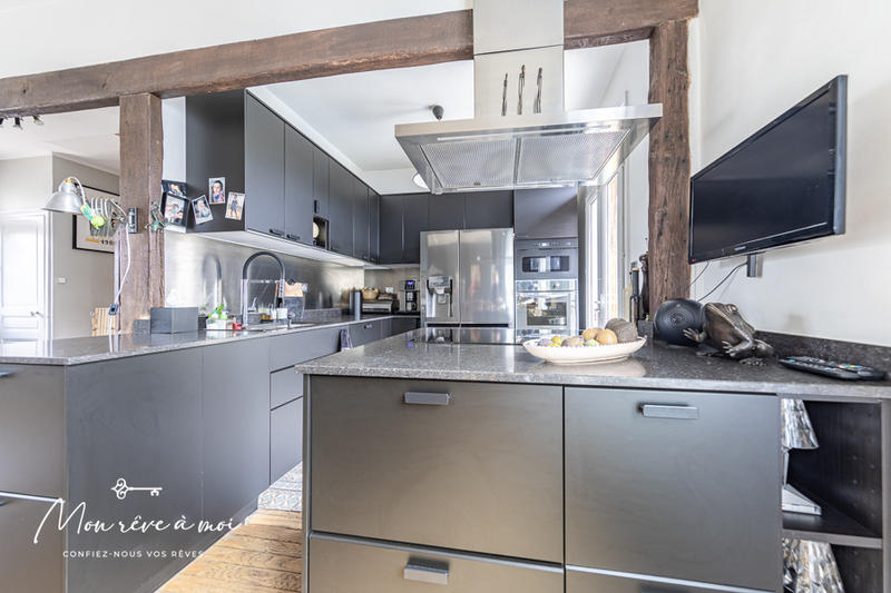 Maison - 145 m² - 6 pièces