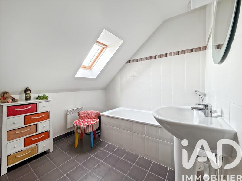 Maison - 144 m² - 6 pièces