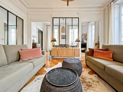 Appartement - 129 m² - 5 pièces