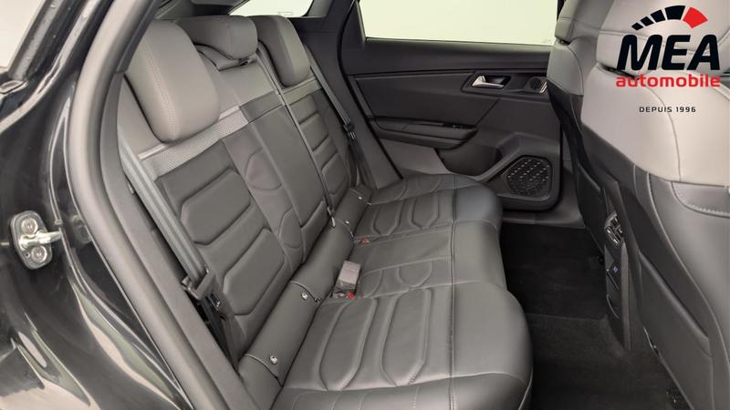 Citroën C5 X PureTech 130 Eat8 Plus