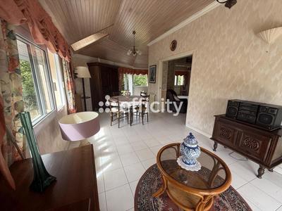 Maison - 138 m² - 7 pièces