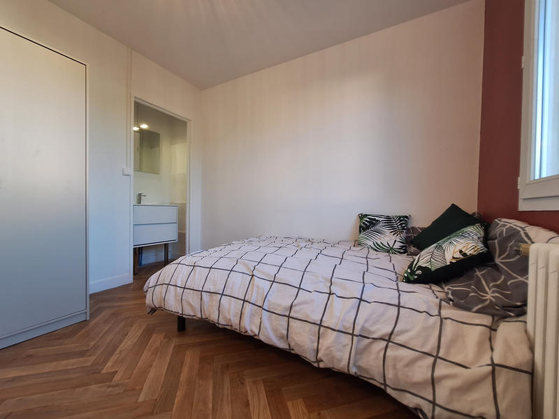 Appartement - 100 m² - 2 pièces