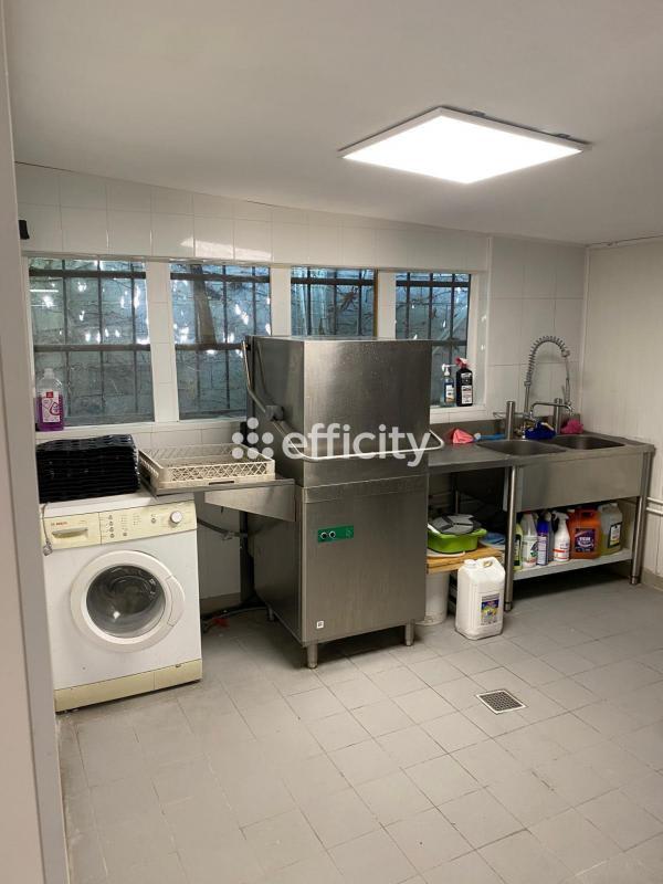 Fonds de commerce - 155 m²