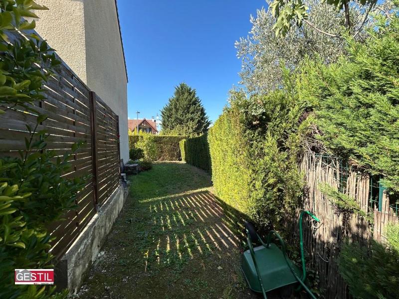 Maison - 110 m² - 6 pièces