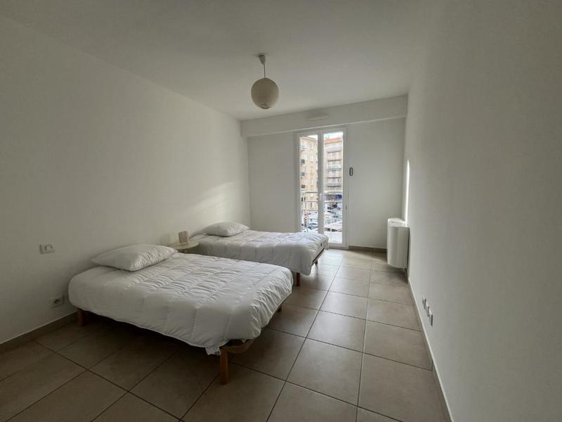 Appartement - 93 m² - 3 pièces