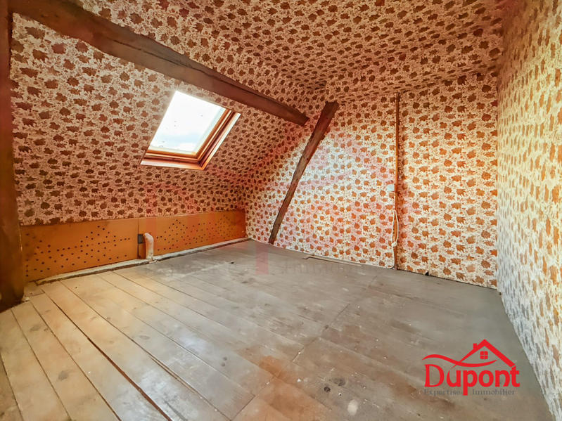 Maison - 97 m² - 6 pièces