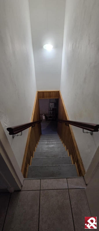 Maison - 145 m² - 5 pièces