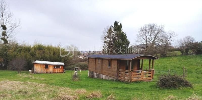 Demeure - 455 m² - 23 pièces