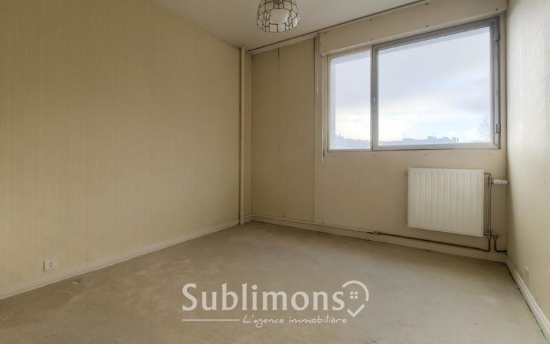 Appartement - 83 m² - 5 pièces