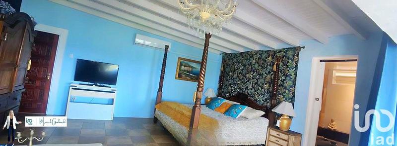 Maison - 400 m² - 6 pièces