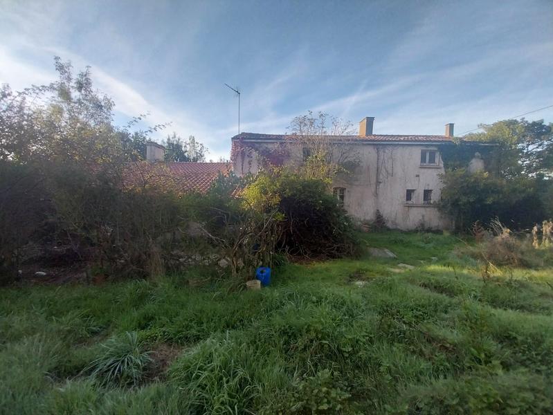 Corps de ferme - 197 m² - 8 pièces