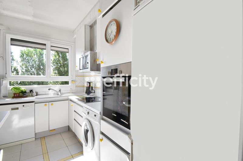 Appartement - 77 m² - 3 pièces