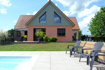 Maison - 213 m² - 10 pièces