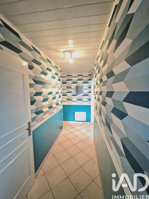 Maison - 92 m² - 5 pièces