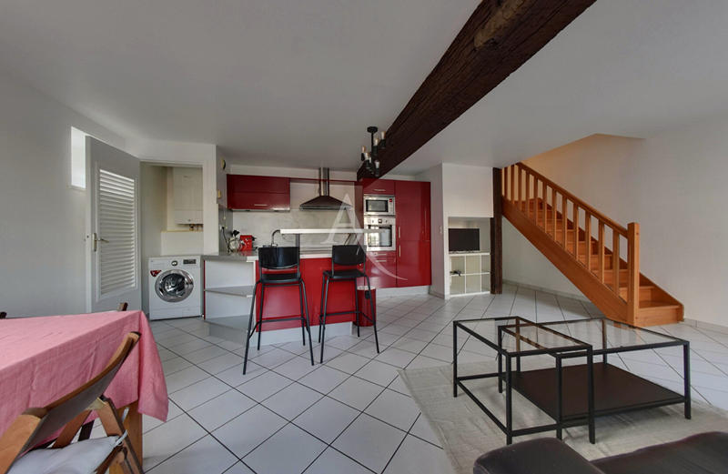 Appartement - 88 m² - 4 pièces