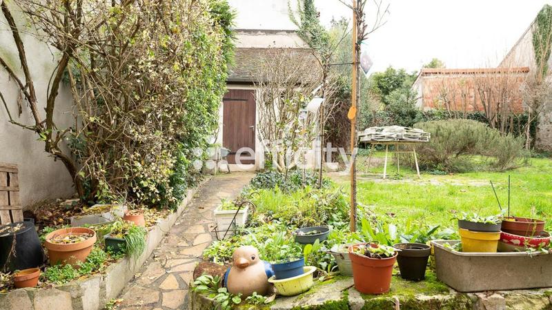 Maison - 189 m² - 8 pièces