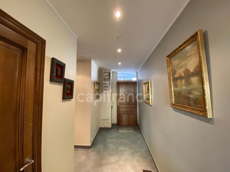 Appartement - 132 m² - 5 pièces