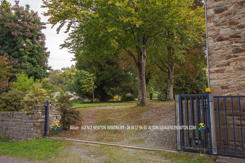 Maison - 176 m² - 7 pièces