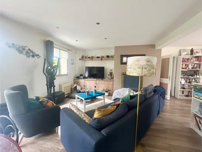 Maison - 172 m² - 7 pièces