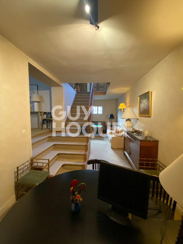 Immeuble - 740 m² - 15 pièces