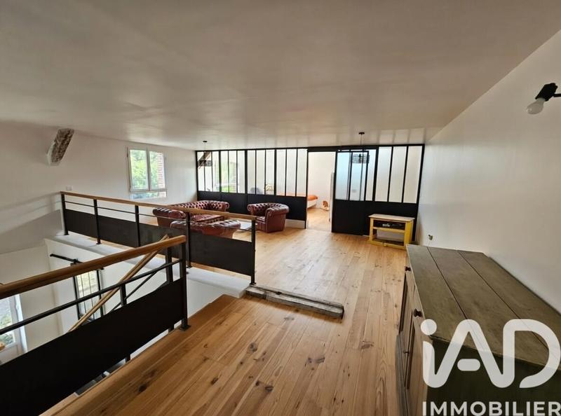 Maison - 350 m² - 5 pièces