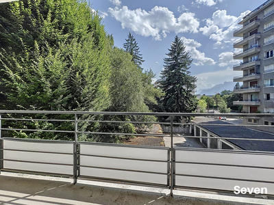 Appartement - 71 m² - 3 pièces