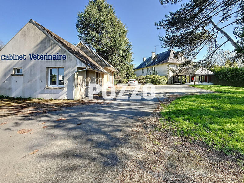 Maison - 380 m² - 12 pièces