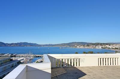 Appartement - 97 m² - 4 pièces