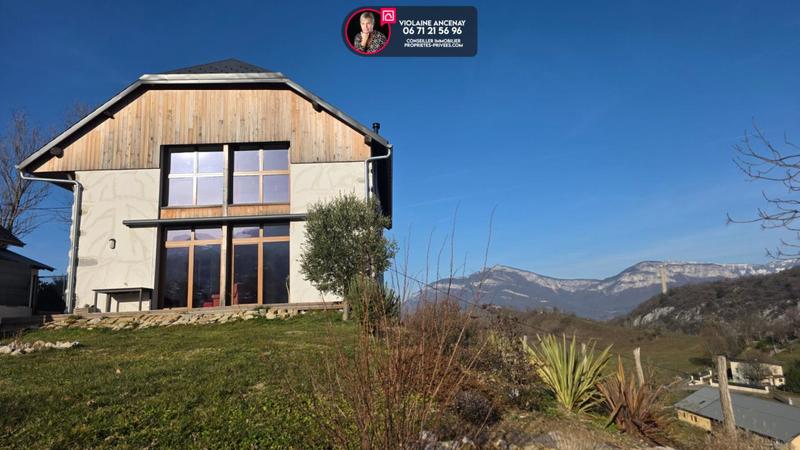 Maison - 166 m² - 5 pièces