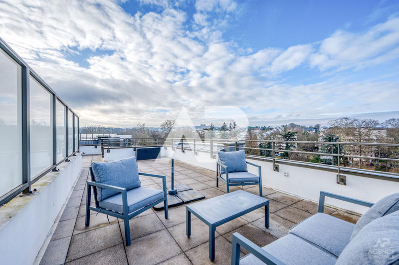 Appartement - 91 m² - 4 pièces