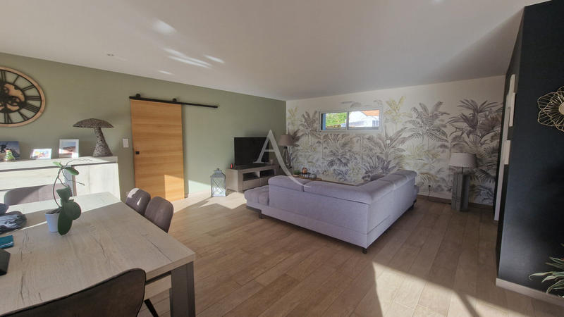 Maison - 161 m² - 6 pièces