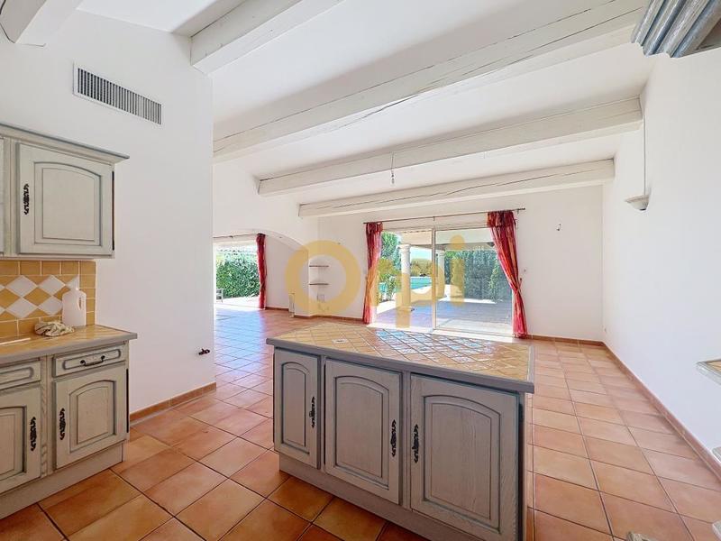 Villa - 192 m² - 6 pièces