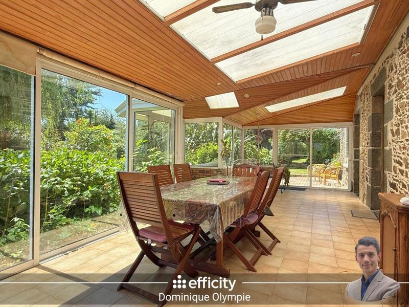 Maison - 154 m² - 8 pièces