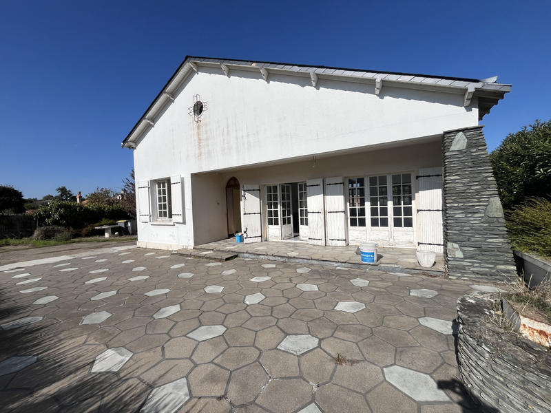 Maison - 98 m² - 5 pièces