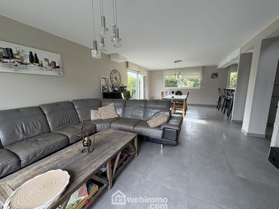 Maison - 152 m² - 6 pièces