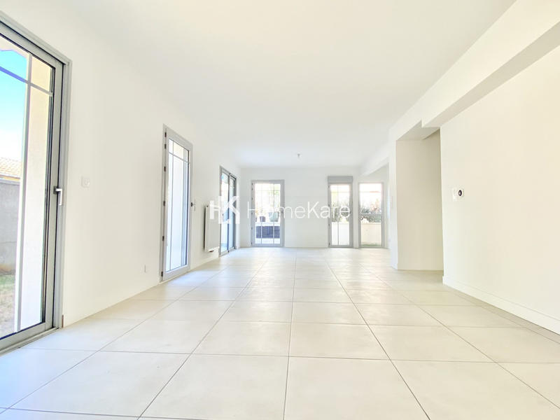 Appartement - 100 m² - 4 pièces